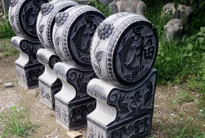 青石抱鼓石門(mén)墩