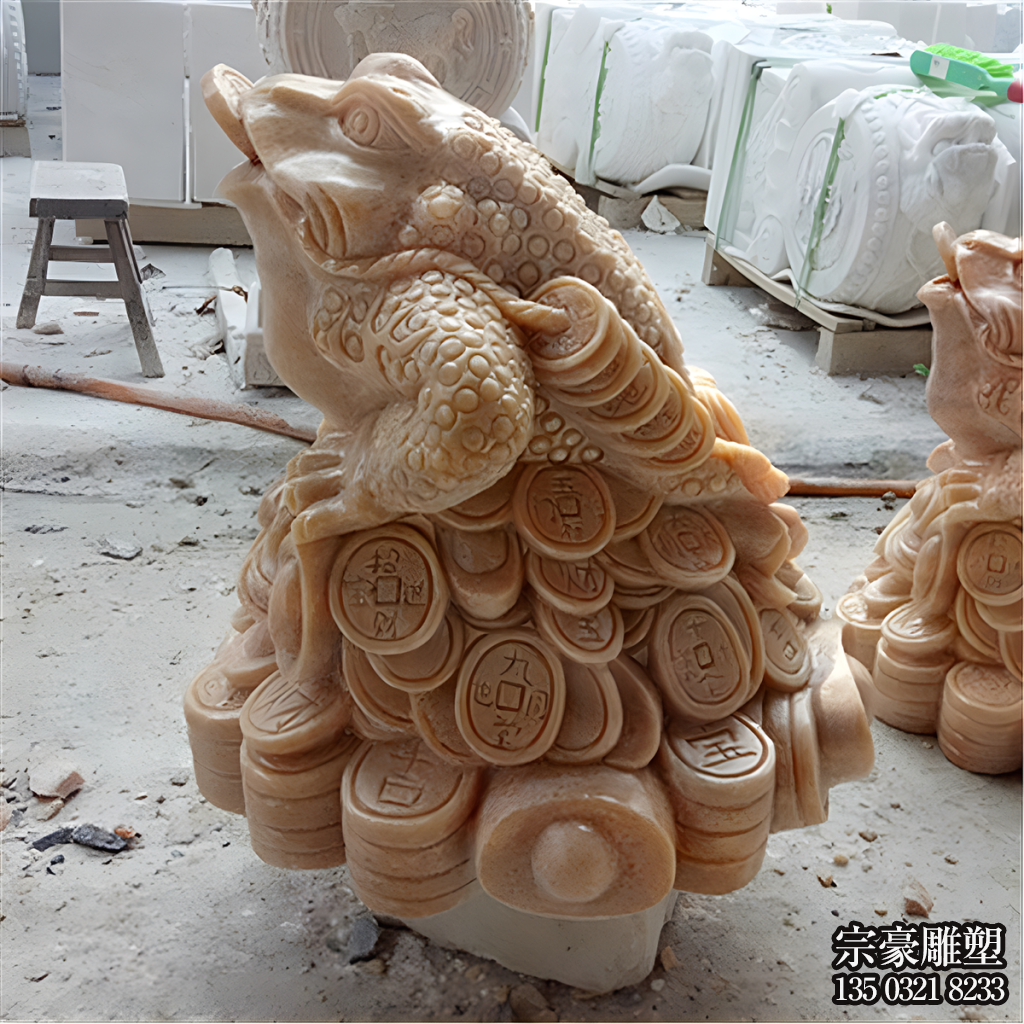 晚霞紅石雕金蟾雕塑擺件 晚霞紅石雕金蟾雕塑擺件