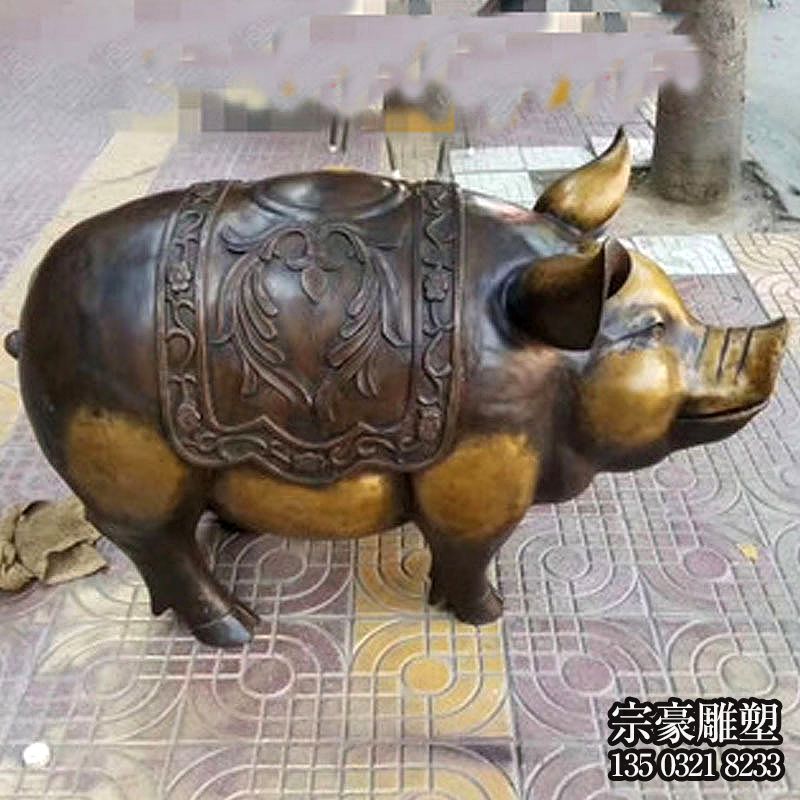 黃銅鑄造生肖豬雕塑 黃銅鑄造生肖豬雕塑
